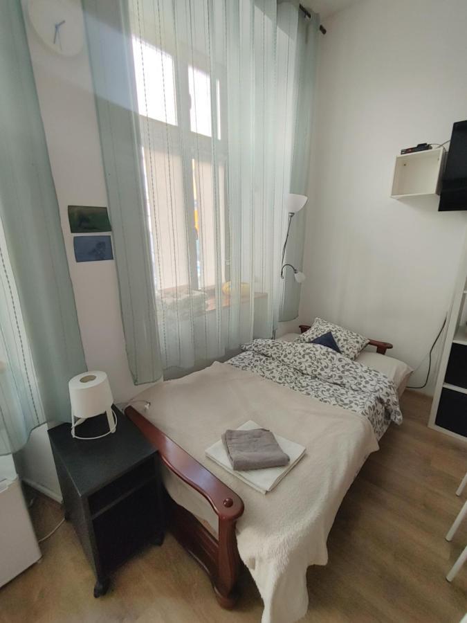 Umbrella Guest Rooms クラクフ エクステリア 写真